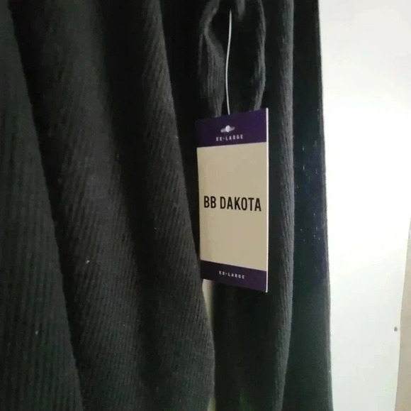 BB DAKOTA BLACK LOUNGE TOP XX-LARGE CM37362W - Picture 4 of 6